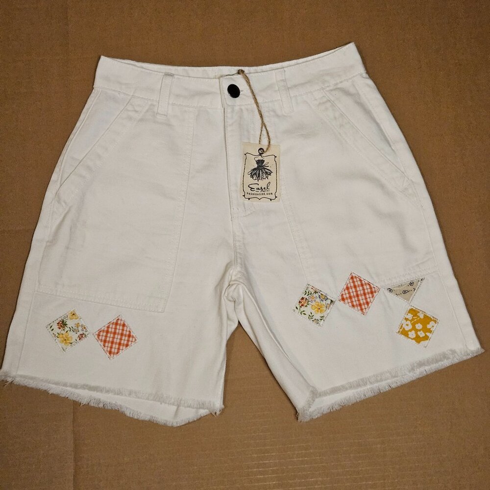 Easel White High Waist  Shorts. Size Small. W 26" Inseam 11"